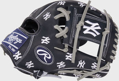 Rawlings Discount | New York Yankees Heart of the Hide 11.75-Inch Infield Glove