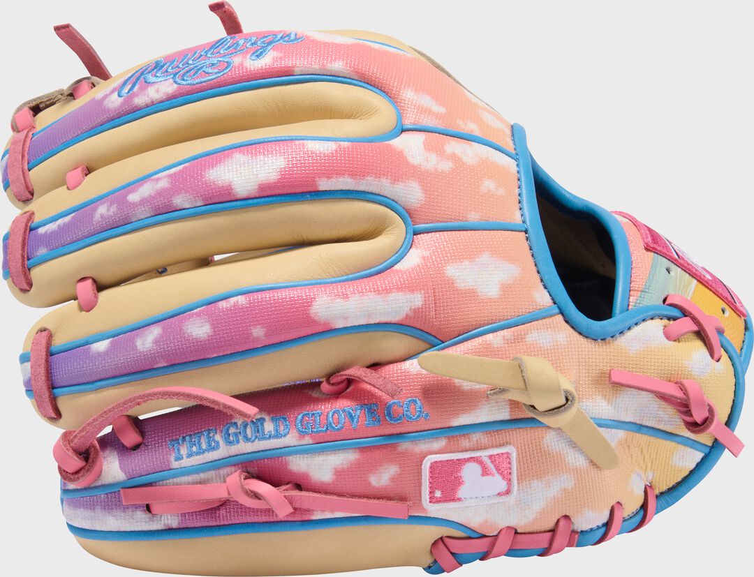 Rawlings Outlet | Rawlings 2026 Spring Training Heart of the Hide 11.5 in Glove Right Hand Throw