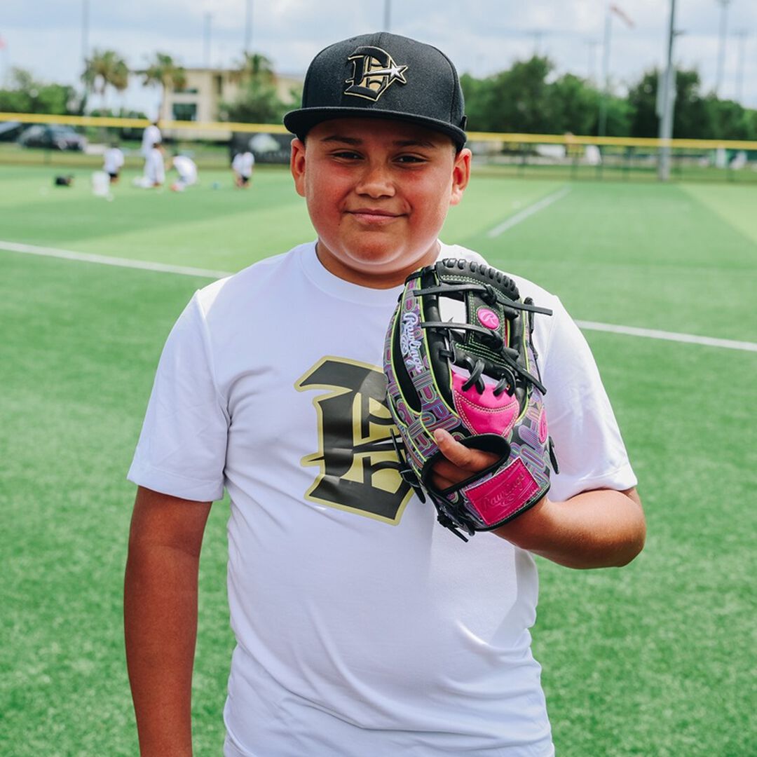 Rawlings Online | Rawlings Heart of the Hide ColorSync 10 11.5 in Infield Glove Right Hand Throw
