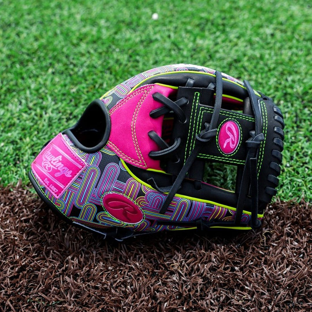Rawlings Online | Rawlings Heart of the Hide ColorSync 10 11.5 in Infield Glove Right Hand Throw
