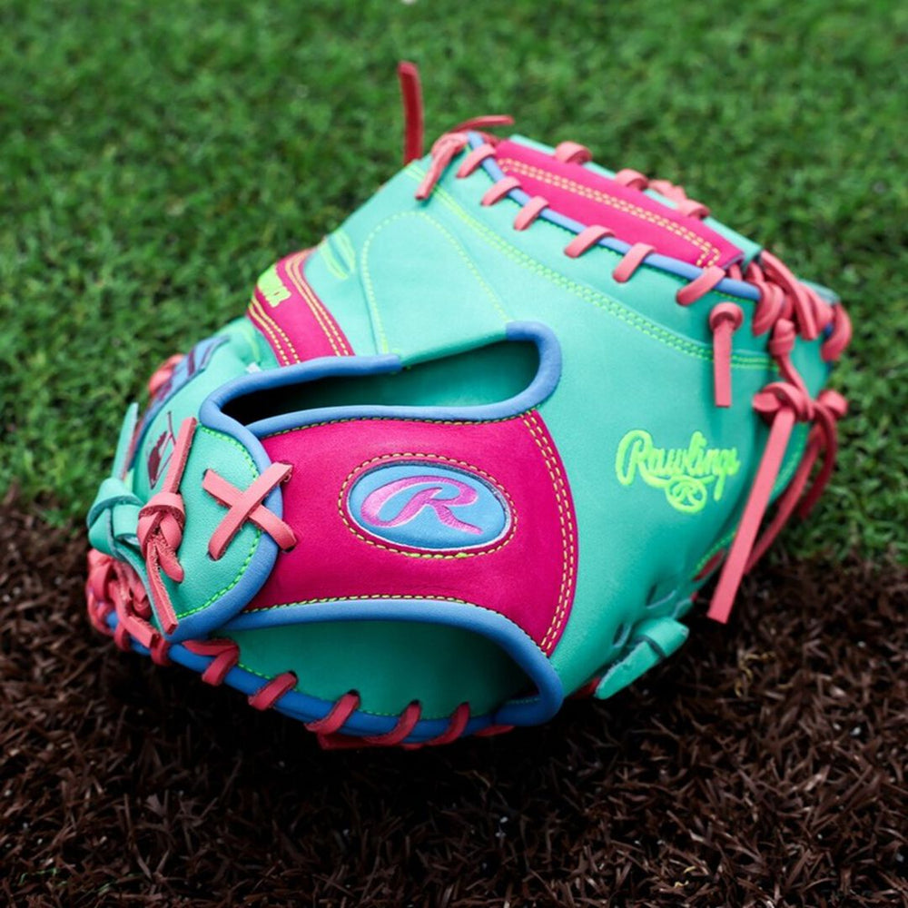 Rawlings Sale | Rawlings Heart of the Hide ColorSync 10 34 in Catcher's Mitt Right Hand Throw