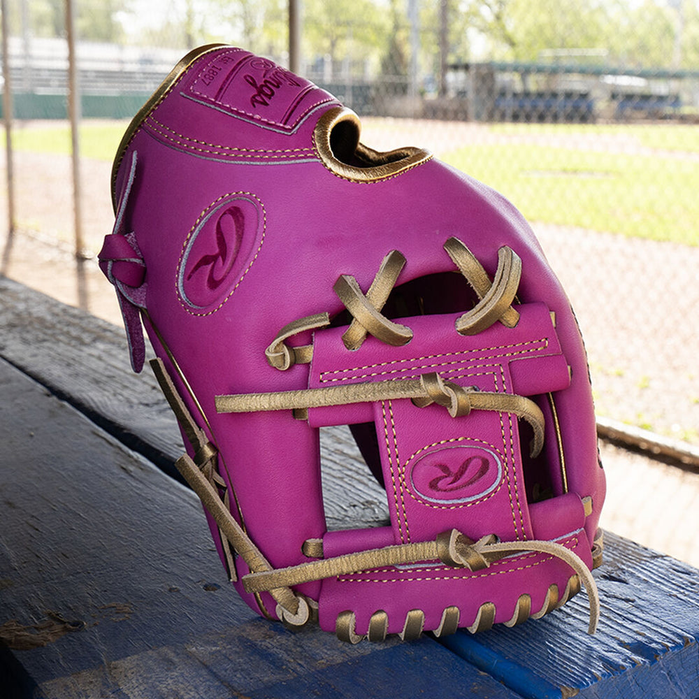 Rawlings On Sale | Exclusive 11.5-Inch R2G Heart of the Hide Berry Infield Glove Right Hand Throw