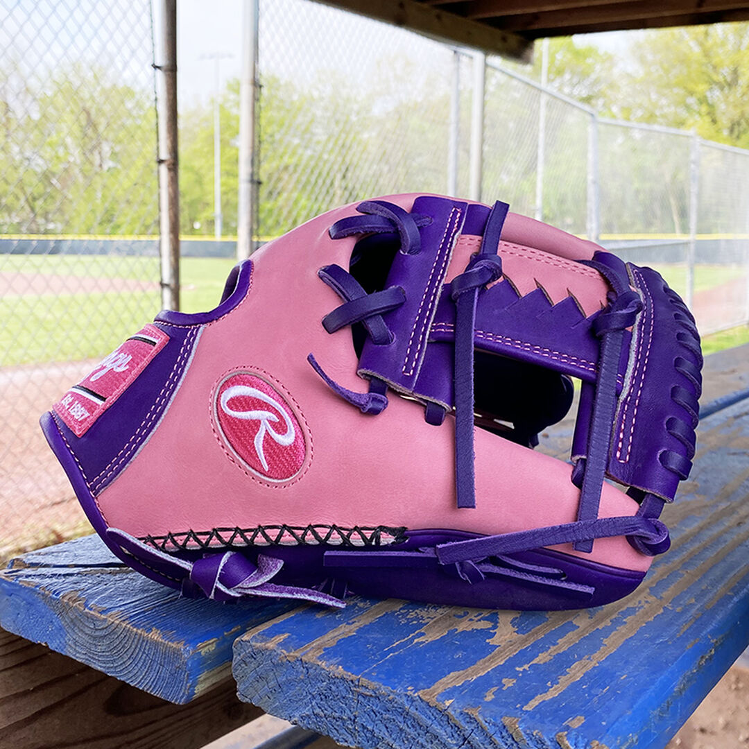 Rawlings Outlet | Exclusive 11.5-inch R2G Heart of the Hide Infield Glove Right Hand Throw