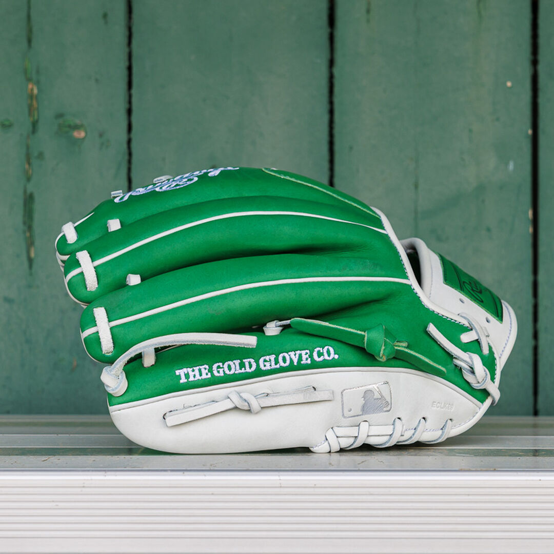 Rawlings | Exclusive Heart of the Hide 11.5-Inch Kelly Green Infield Glove Right Hand Throw