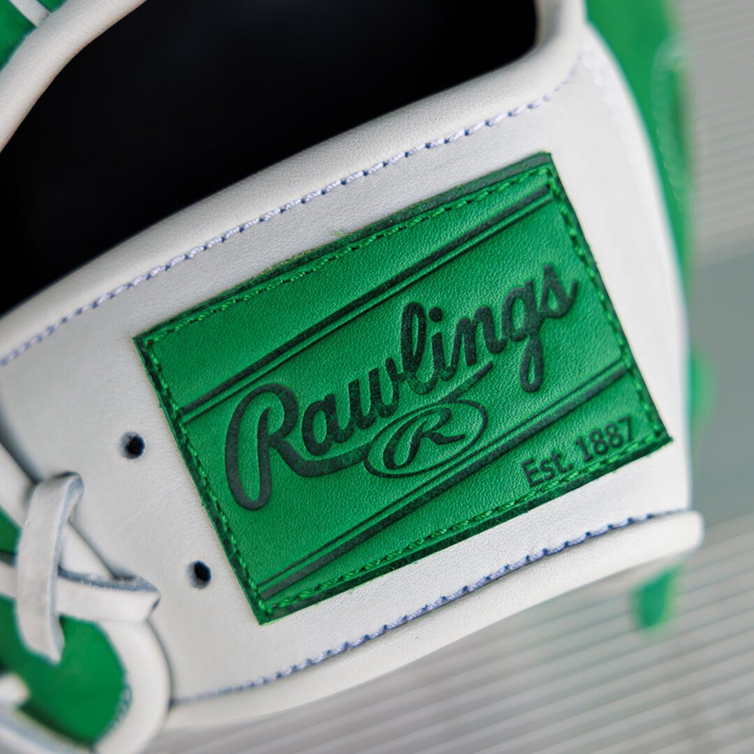 Rawlings | Exclusive Heart of the Hide 11.5-Inch Kelly Green Infield Glove Right Hand Throw