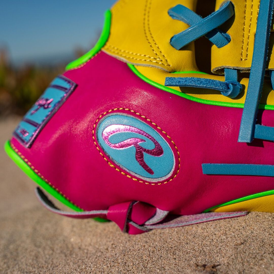 Rawlings Outlet | Rawlings Heart of the Hide Spring Break 11.5 Inch Infield Glove Right Hand Throw
