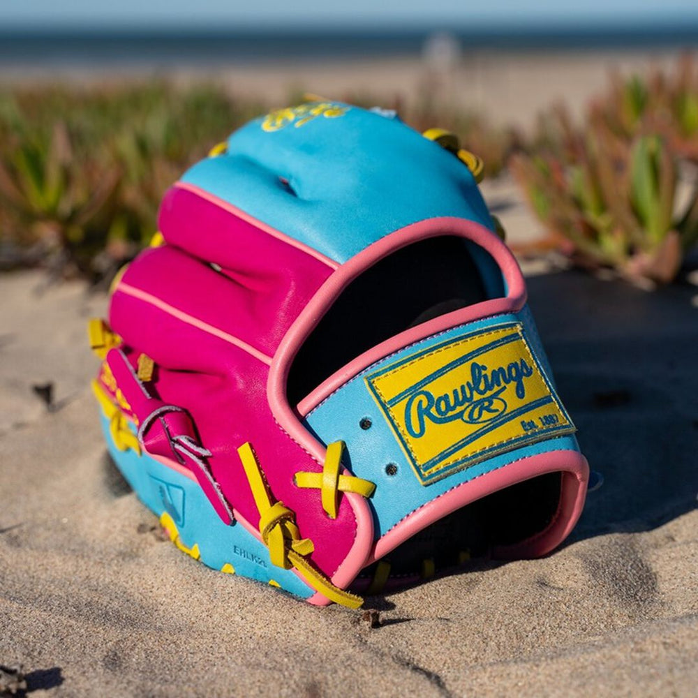 Rawlings | Rawlings Heart of the Hide Spring Break 11.5 Inch Infield Glove Right Hand Throw