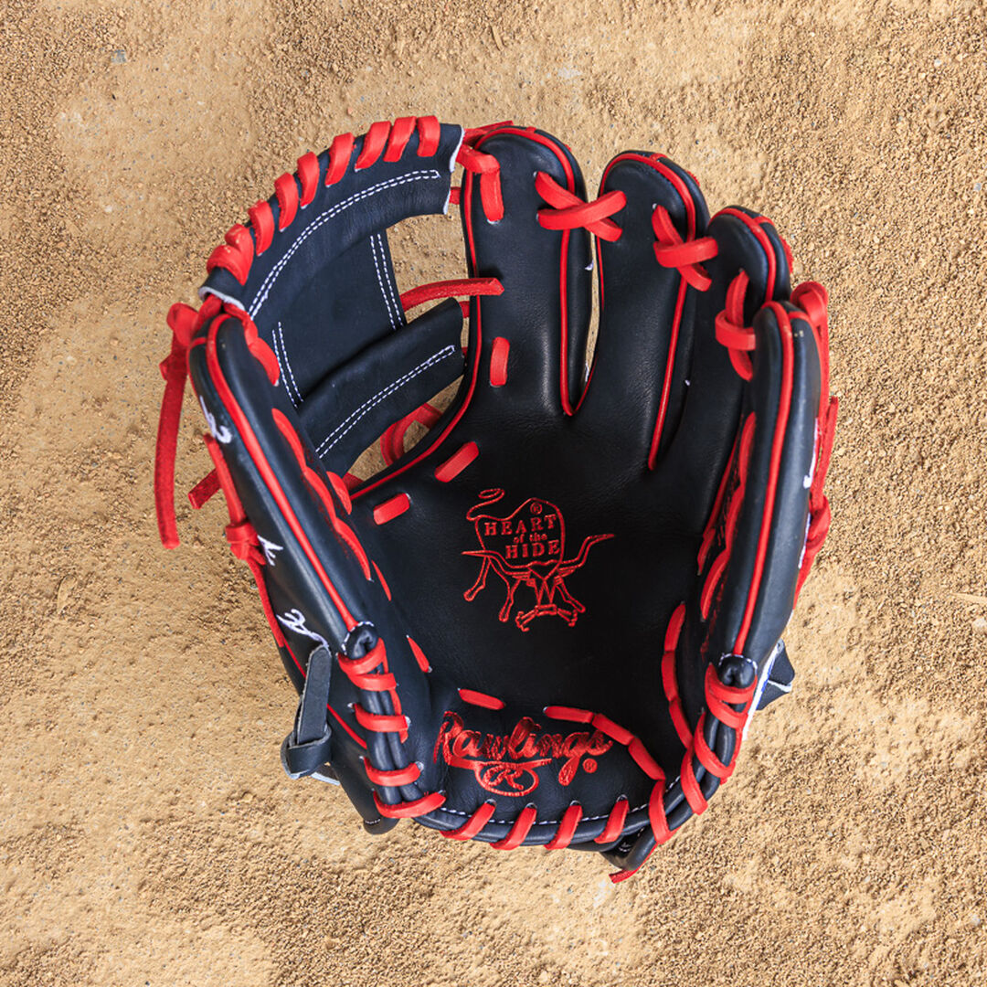 Rawlings Sale | Atlanta Braves Heart of the Hide 11.75-Inch Infield Glove