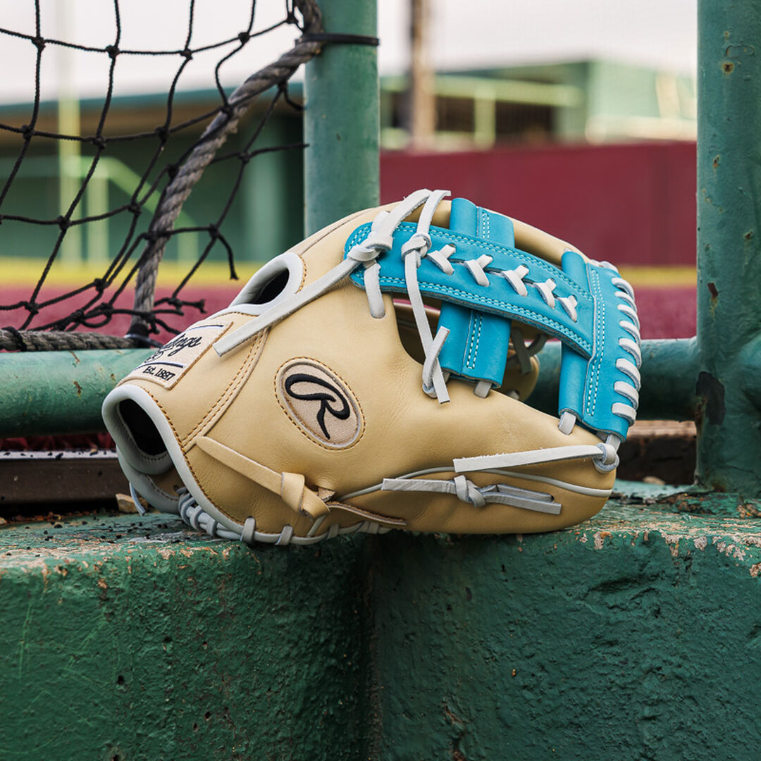 Rawlings For Sale | Exclusive Heart of the Hide 11.5-inch Infield Glove Right Hand Throw