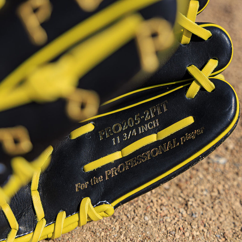 Rawlings New | Pittsburgh Pirates Heart of the Hide 11.75-Inch Infield Glove