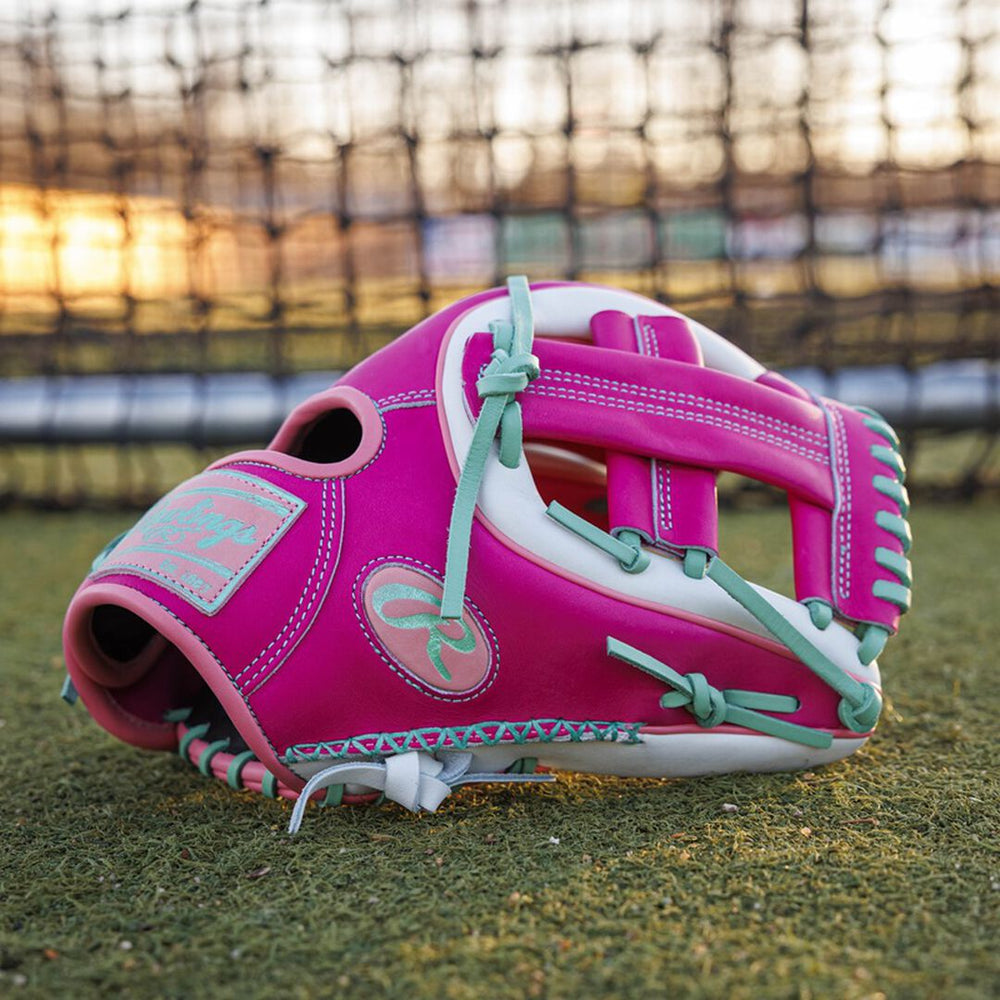 Rawlings Online | Rawlings Exclusive Berry 11.5 Inch Infield Glove Right Hand Throw