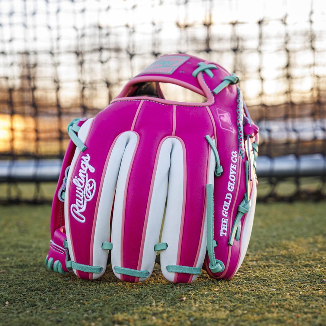 Rawlings Online | Rawlings Exclusive Berry 11.5 Inch Infield Glove Right Hand Throw