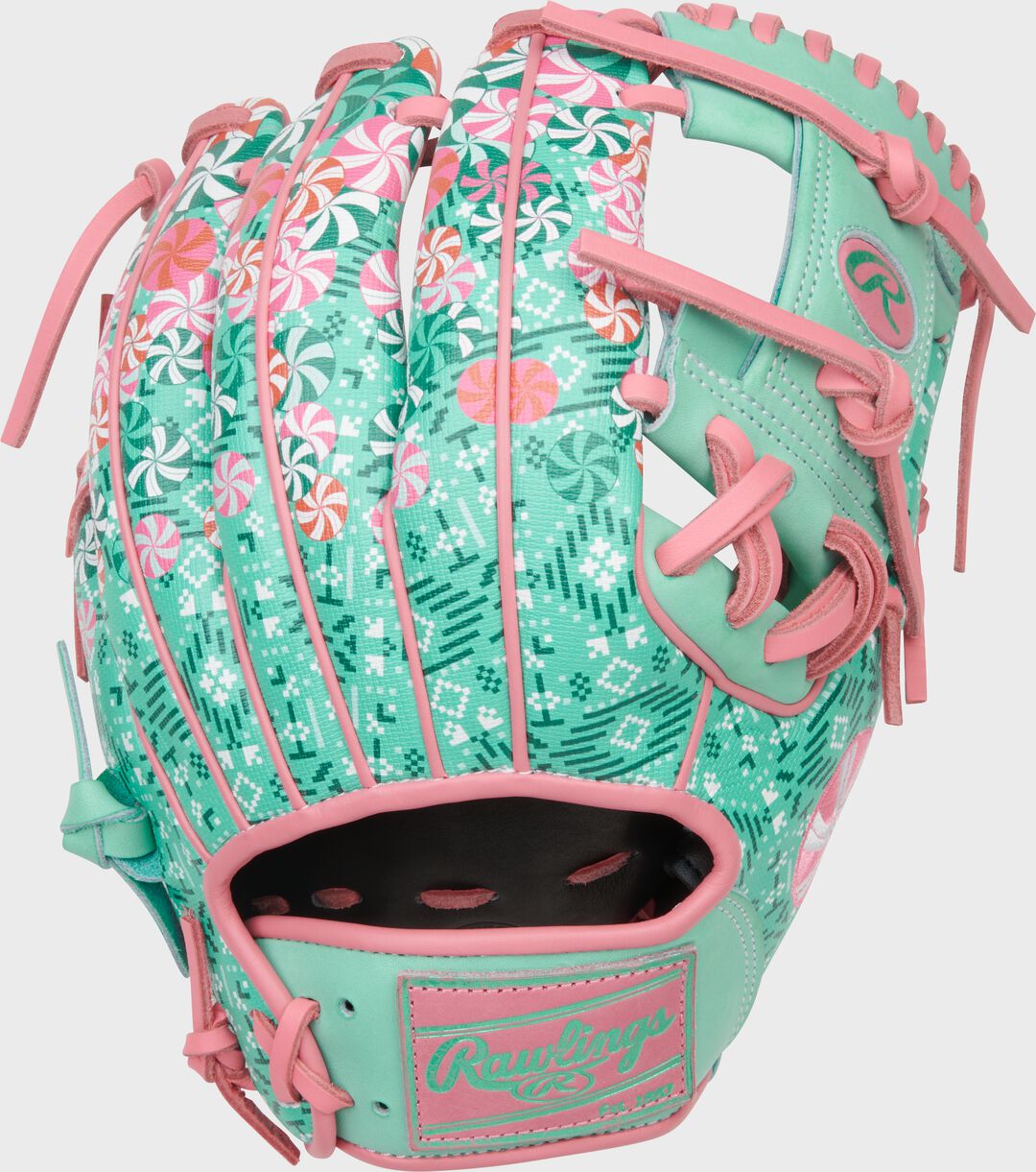 Rawlings Sale | Exclusive Heart of the Hide 11.5-Inch Holiday Glove Right Hand Throw