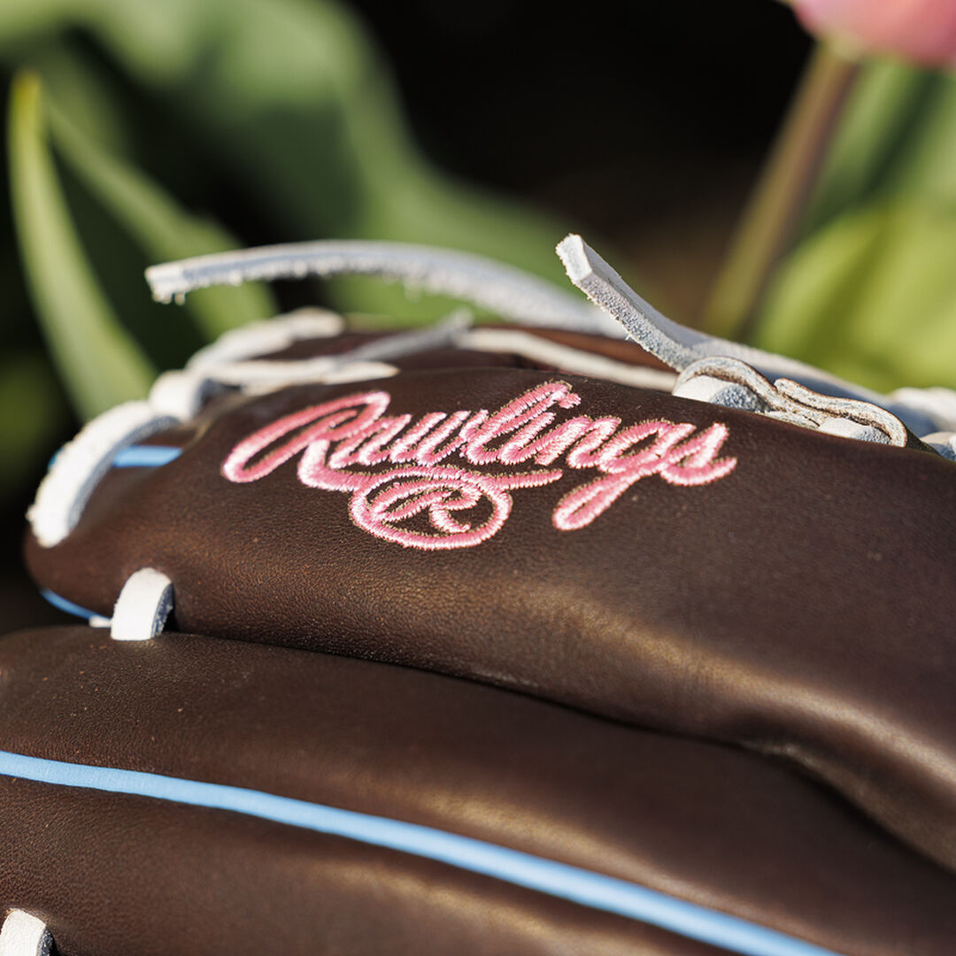 Rawlings Outlet | Exclusive Rabbit Heart of the Hide 11.75" Infield Glove Right Hand Throw