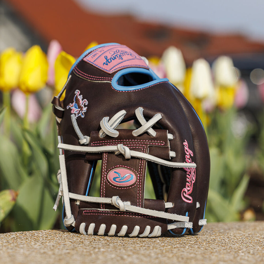 Rawlings Outlet | Exclusive Rabbit Heart of the Hide 11.75" Infield Glove Right Hand Throw