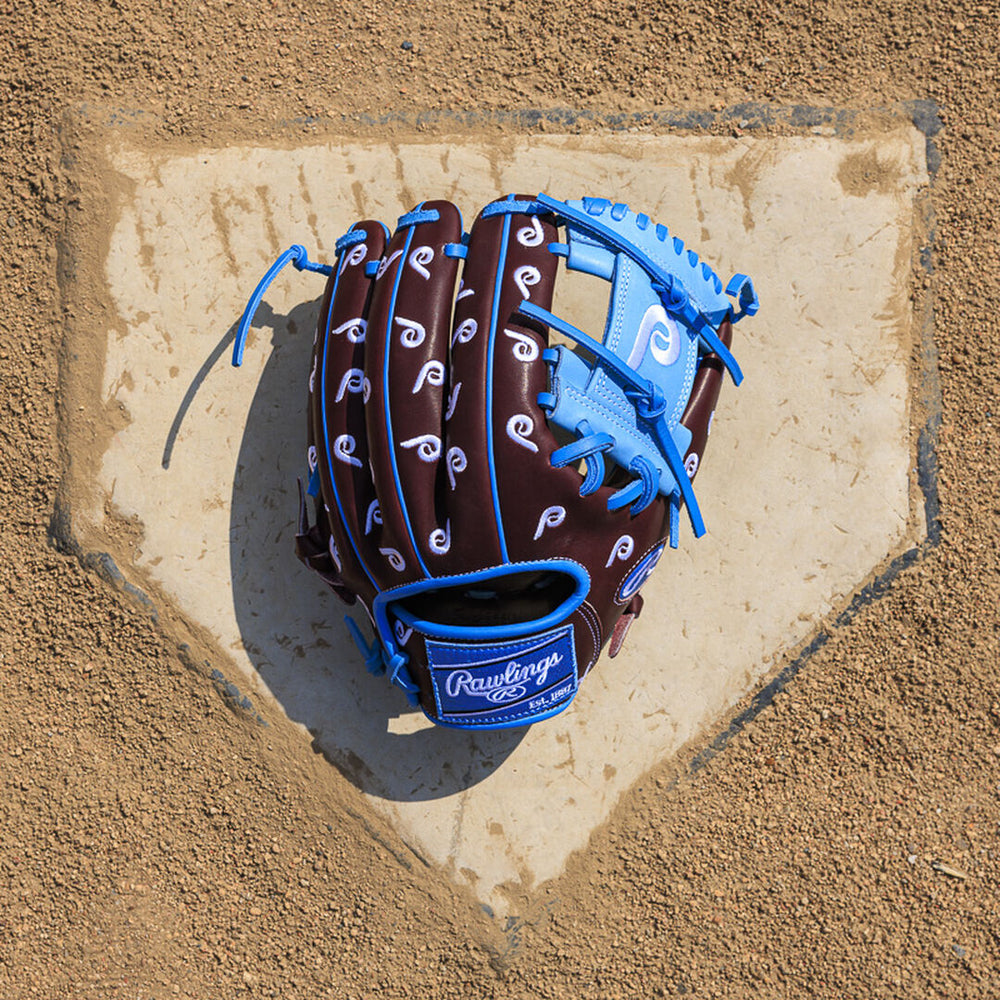 Rawlings | Philadelphia Phillies Heart of the Hide 11.75-Inch Infield Glove