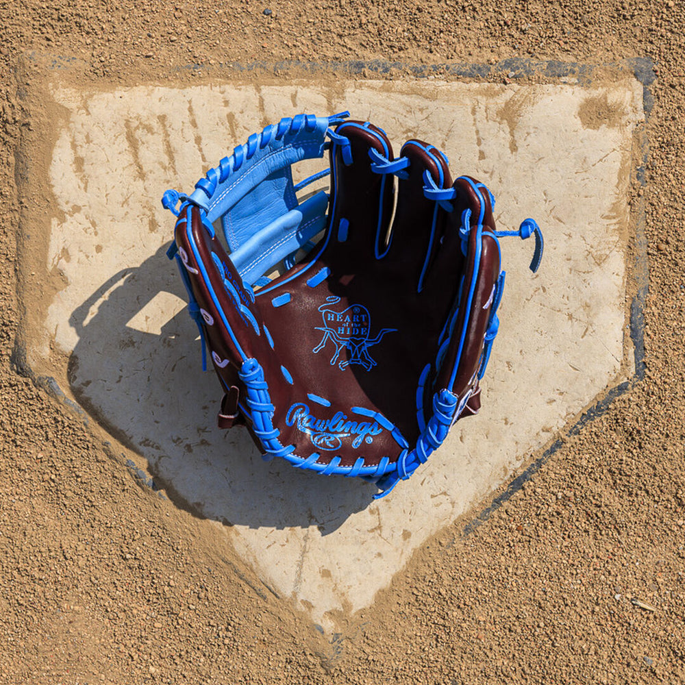 Rawlings | Philadelphia Phillies Heart of the Hide 11.75-Inch Infield Glove
