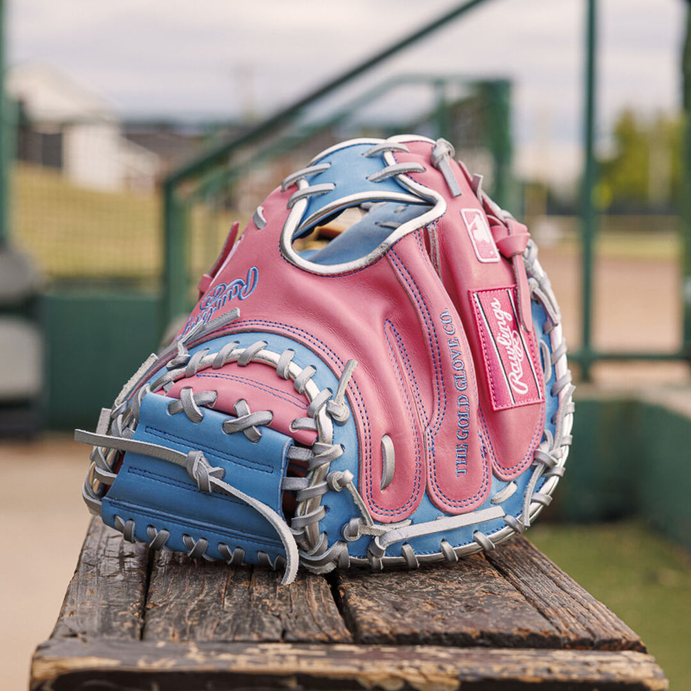 Rawlings | Exclusive Heart of the Hide 32.5" Catcher's Mitt Right Hand Throw