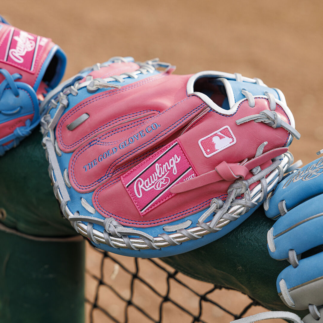 Rawlings | Exclusive Heart of the Hide 32.5" Catcher's Mitt Right Hand Throw