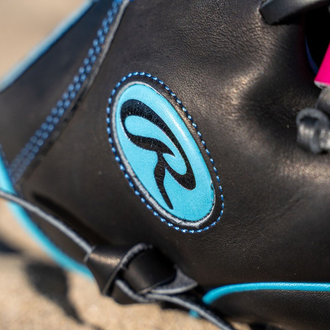 Rawlings Sale | Rawlings Heart of the Hide Spring Break 11.5 Inch Infield Glove Right Hand Throw