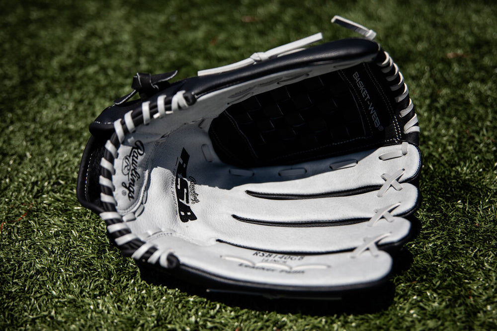 Rawlings | 14-Inch RSB Outfield Glove
