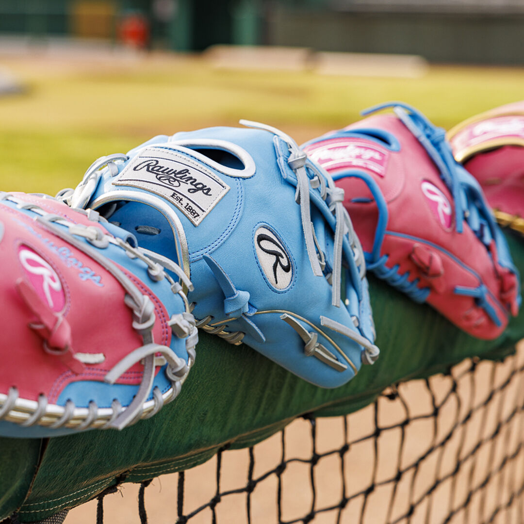 Rawlings Sale | Exclusive Heart of the Hide ContoUR Fit Infield Glove Right Hand Throw