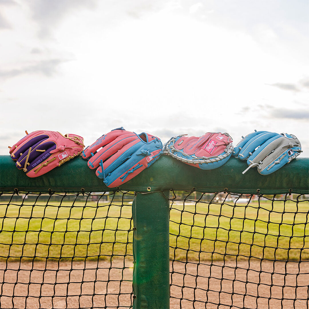 Rawlings Online | Exclusive Heart of the Hide ContoUR Fit Outfield Glove Right Hand Throw