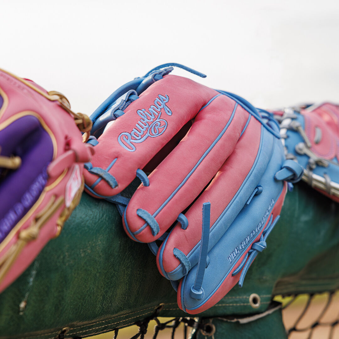 Rawlings Online | Exclusive Heart of the Hide ContoUR Fit Outfield Glove Right Hand Throw