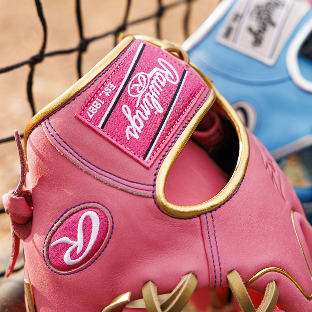 Rawlings Sale | Exclusive Heart of the Hide 11.5" Wing Tip Glove Right Hand Throw